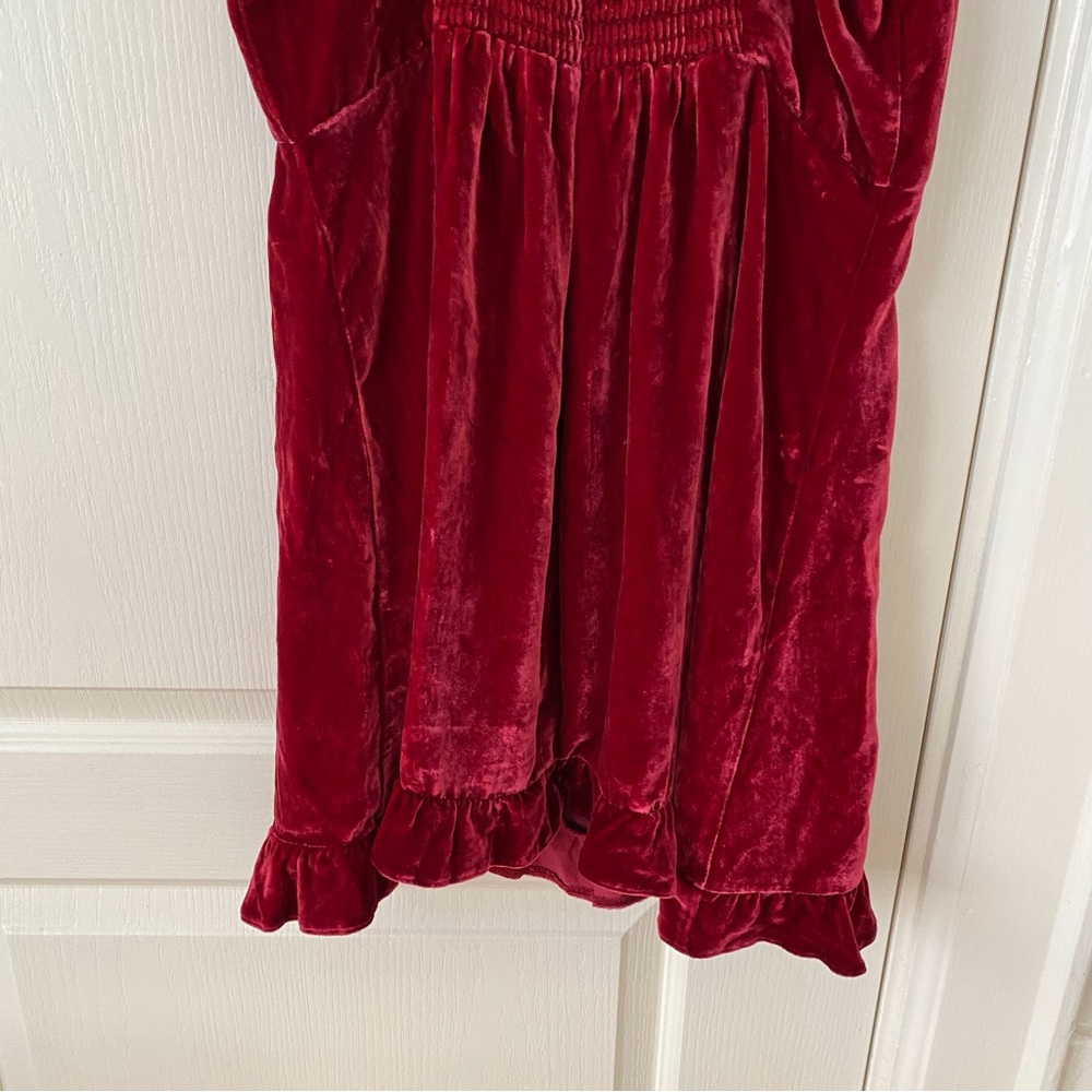 $218 Reformation Red Velvet Ruffle Hem Smocked Back Sleeveless Mini Dress Sz 10 - Picture 9 of 12
